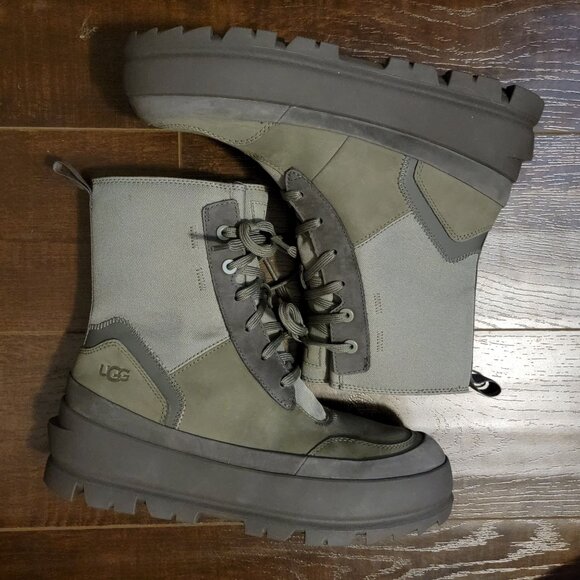 NEW UGG The UGG Lug Boots Womens 7.5 Moss Green Outdoors Rugged Chunky Grunge - Picture 3 of 9